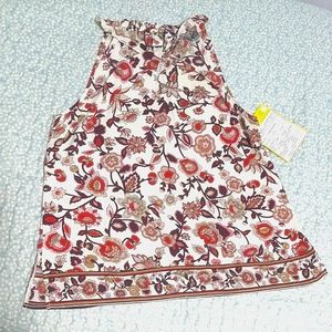 Soho Jeans Twist-Front Keyhole Halter Top